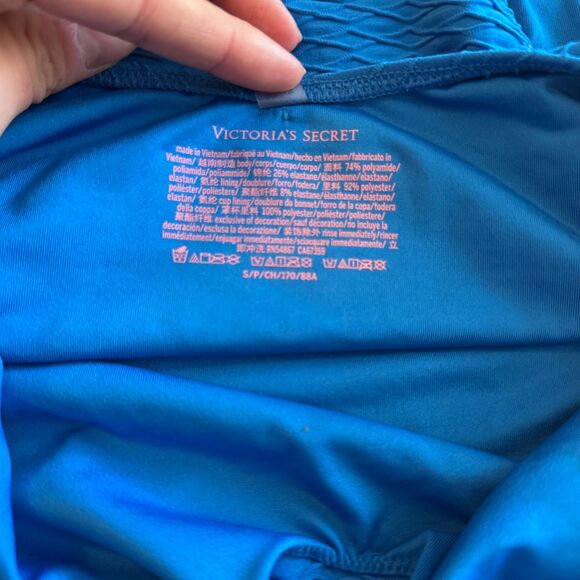 Victoria Secret Swim The Twist Removable Padding One-Piece Swimsuit Size S NWOT - Picture 3 of 7